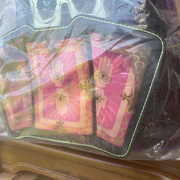 LOUNGEFLY LENTICULAR BACKPACK   DR FACILIER   .RETIRED - Picture 4 of 8